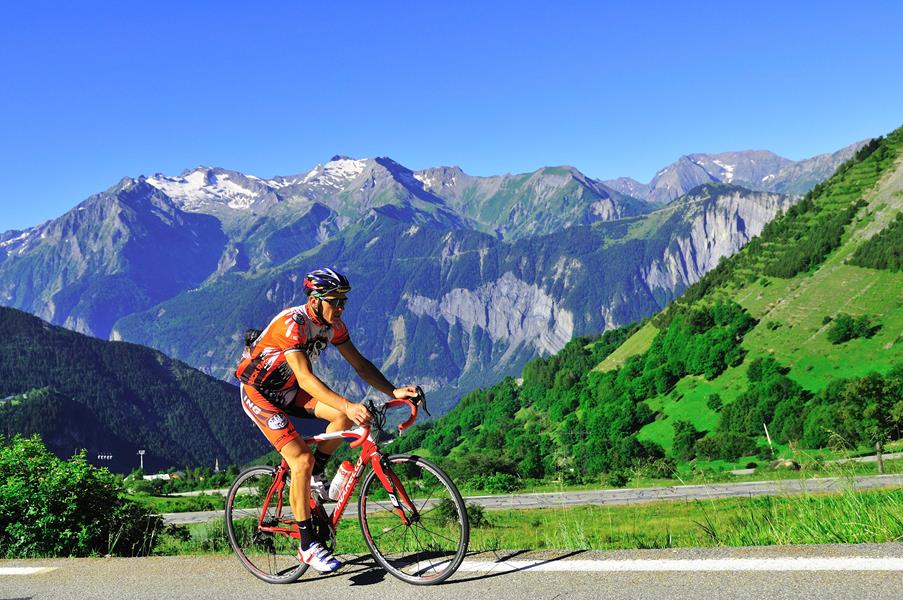 La GFNY Alpes Vaujany le 15 juin et 24 août 2025